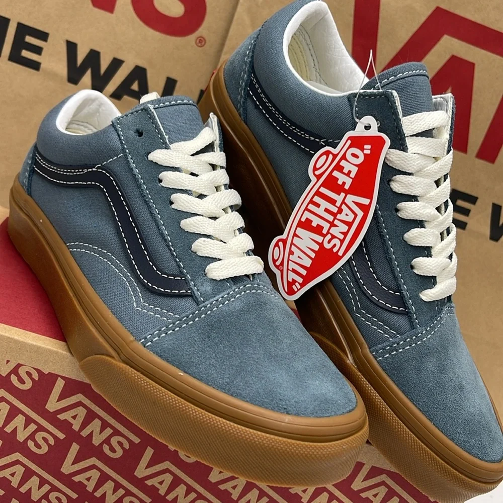 Vans WMNS Old Skool
Vintage Gum Stormy Weather
VN0A5KRSRV2 Sneakers - Picture 6 of 16